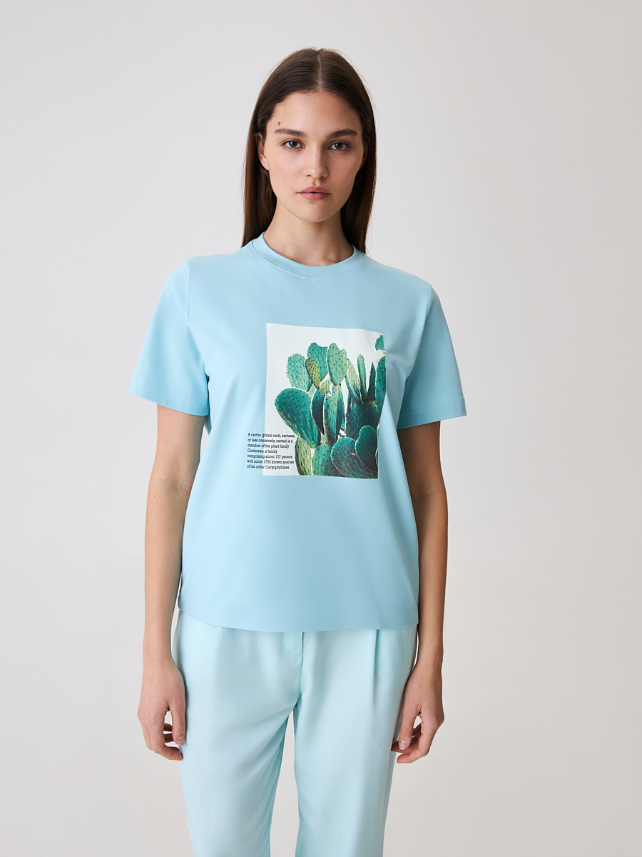 Свободная футболка с принтом