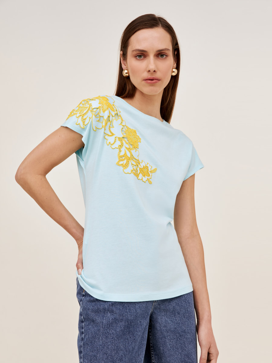 Блуза трикотажная