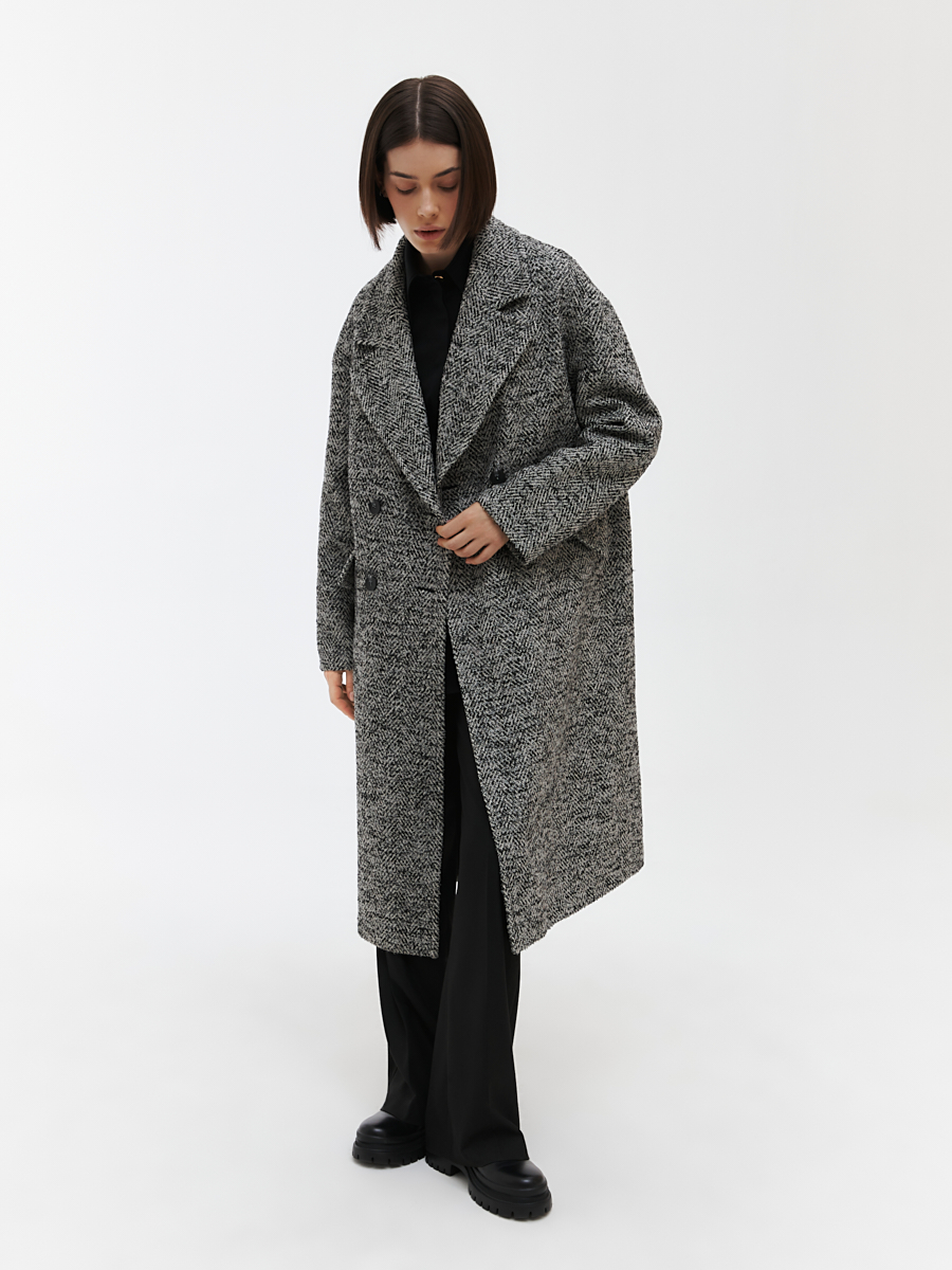 Длинное двубортное пальто