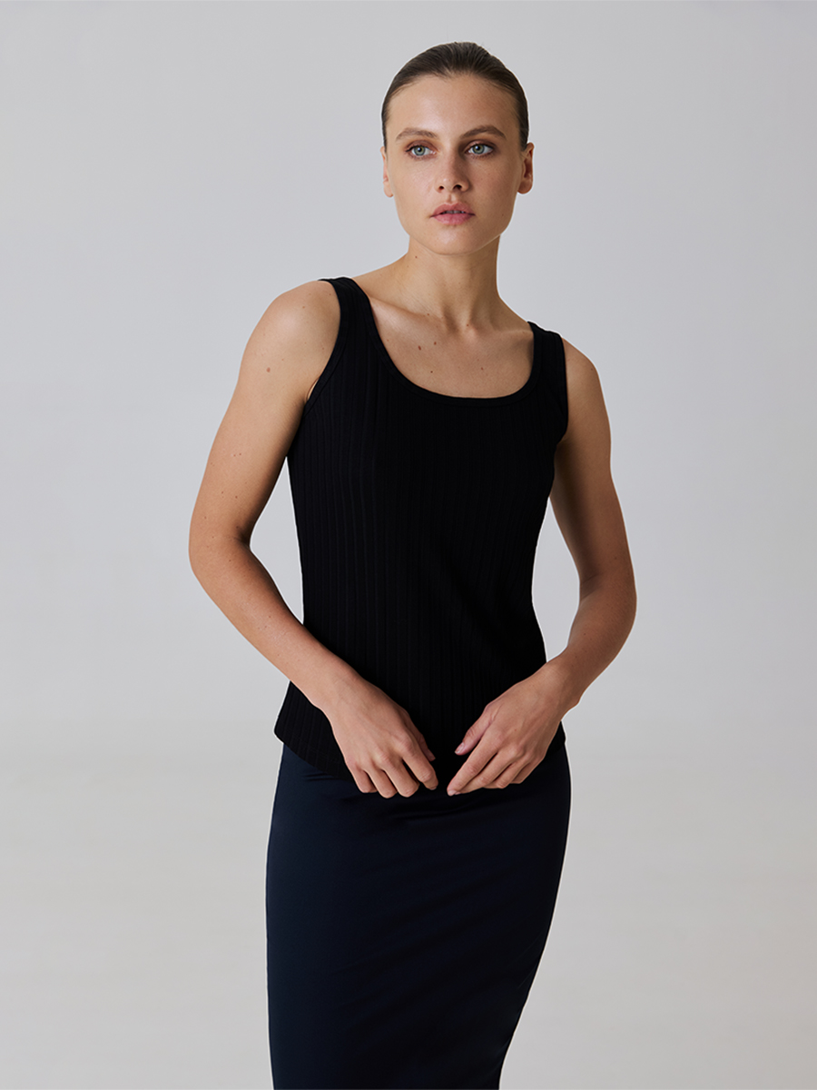 Топ-майка в рубчик