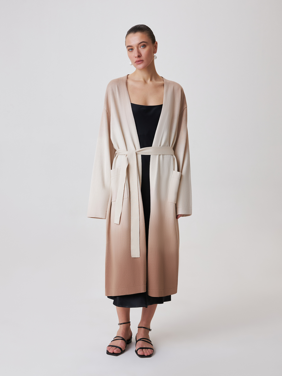 Длинный кардиган на поясе