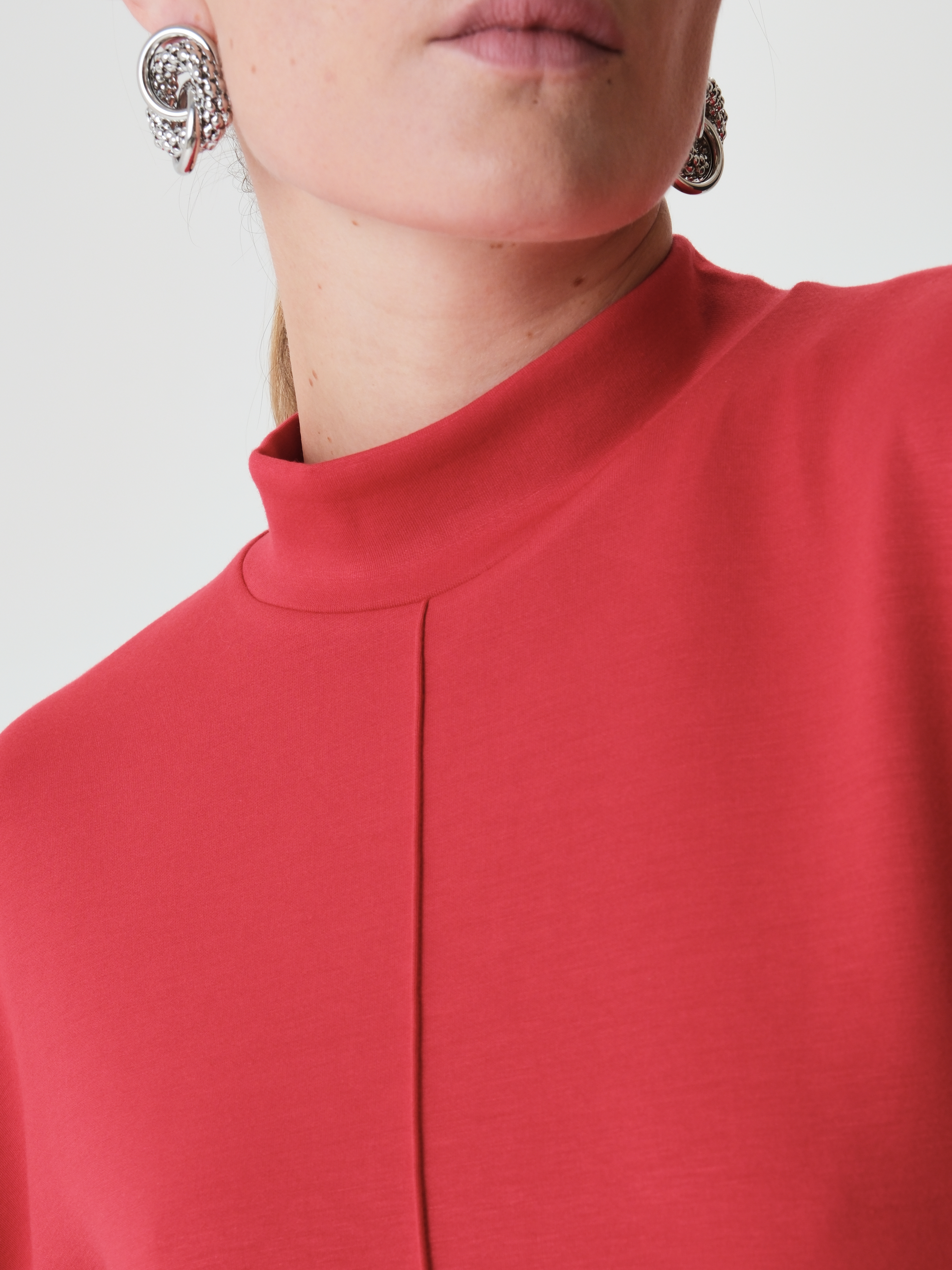 Водолазка свободного кроя