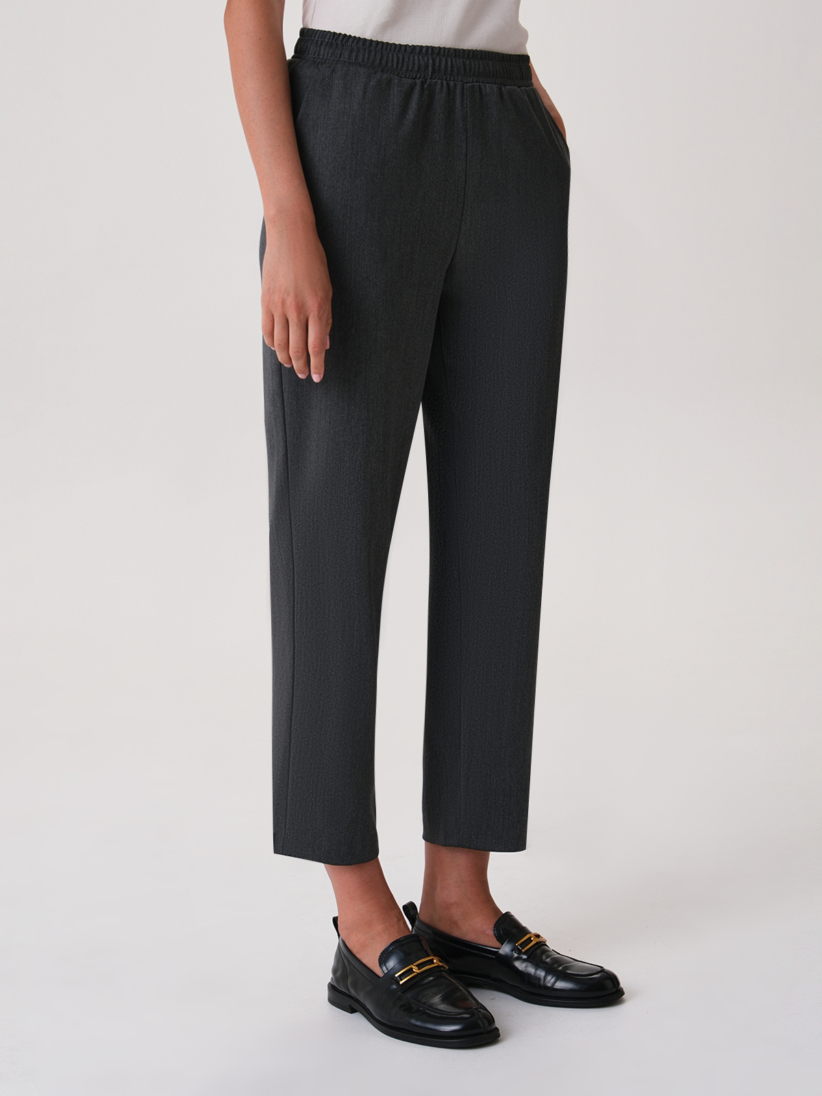 Укороченные брюки на резинке