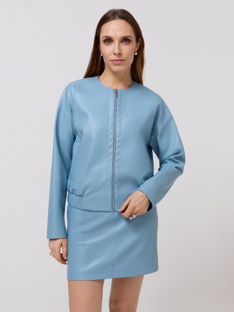 Бомбер из экокожи