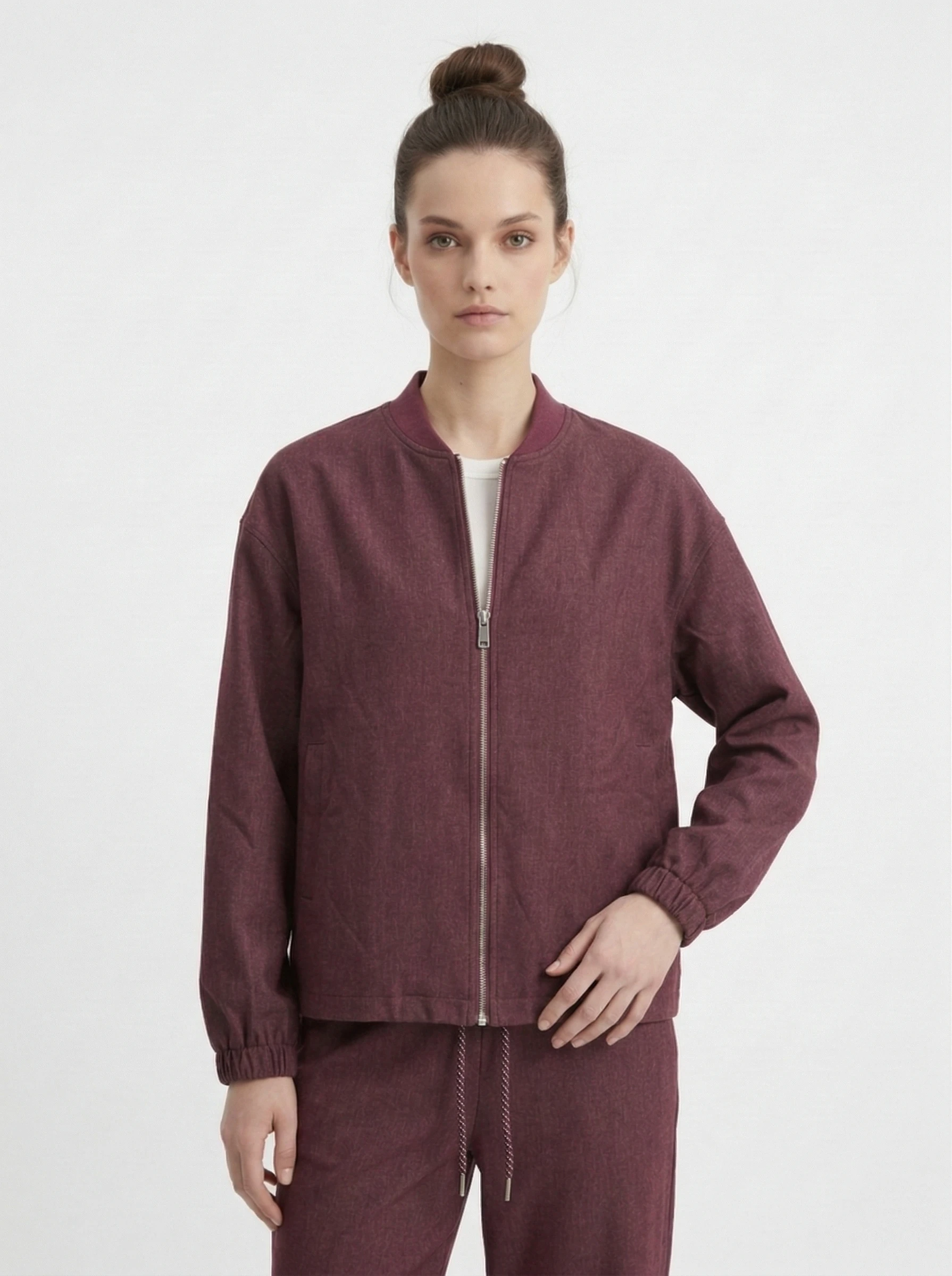 45.383.6799.371.7 Бомбер - 1 рис.