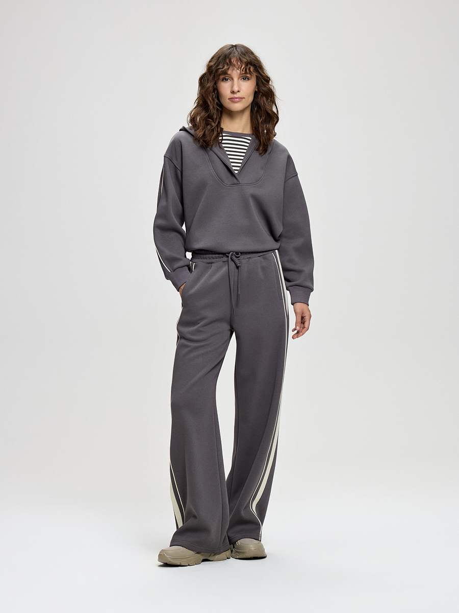 Трикотажные брюки