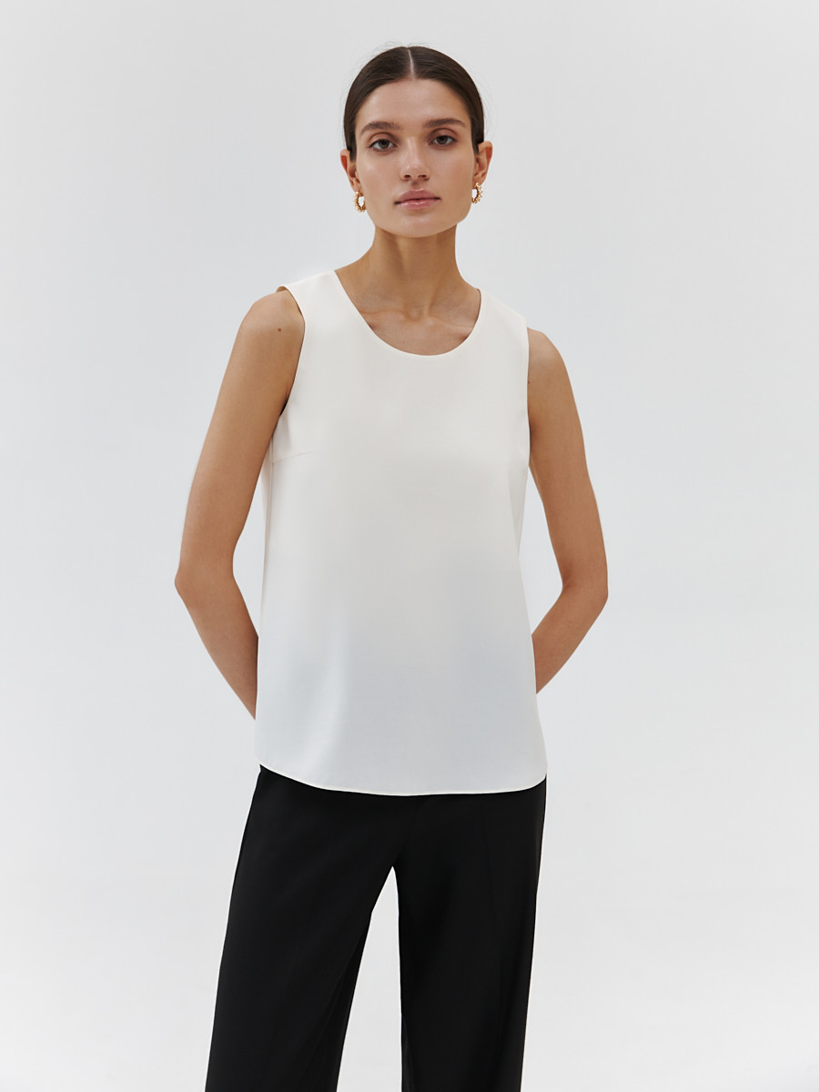 Базовая прямая блуза-топ