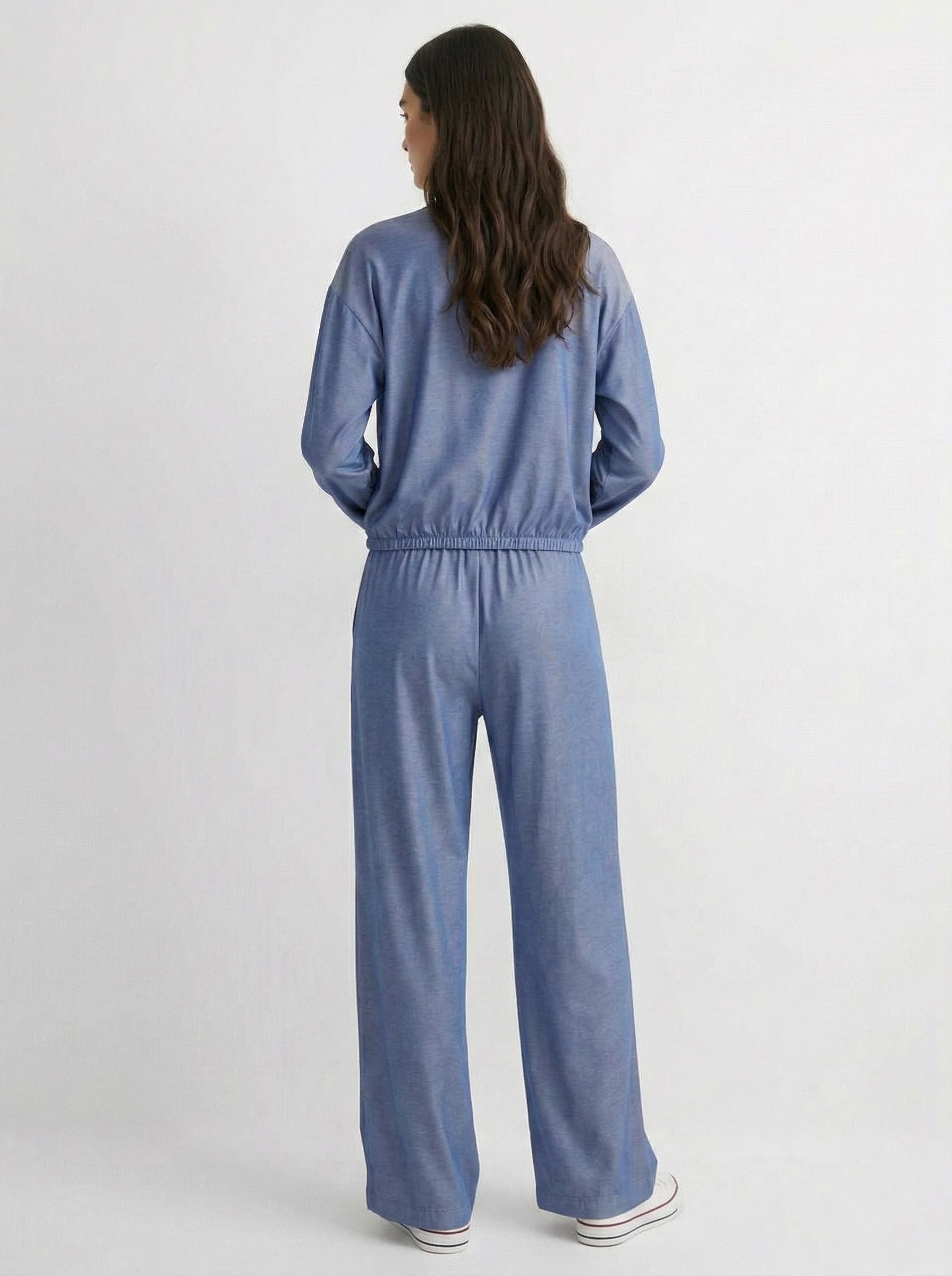 45.370.5027.032.1 Бомбер - 4 рис.