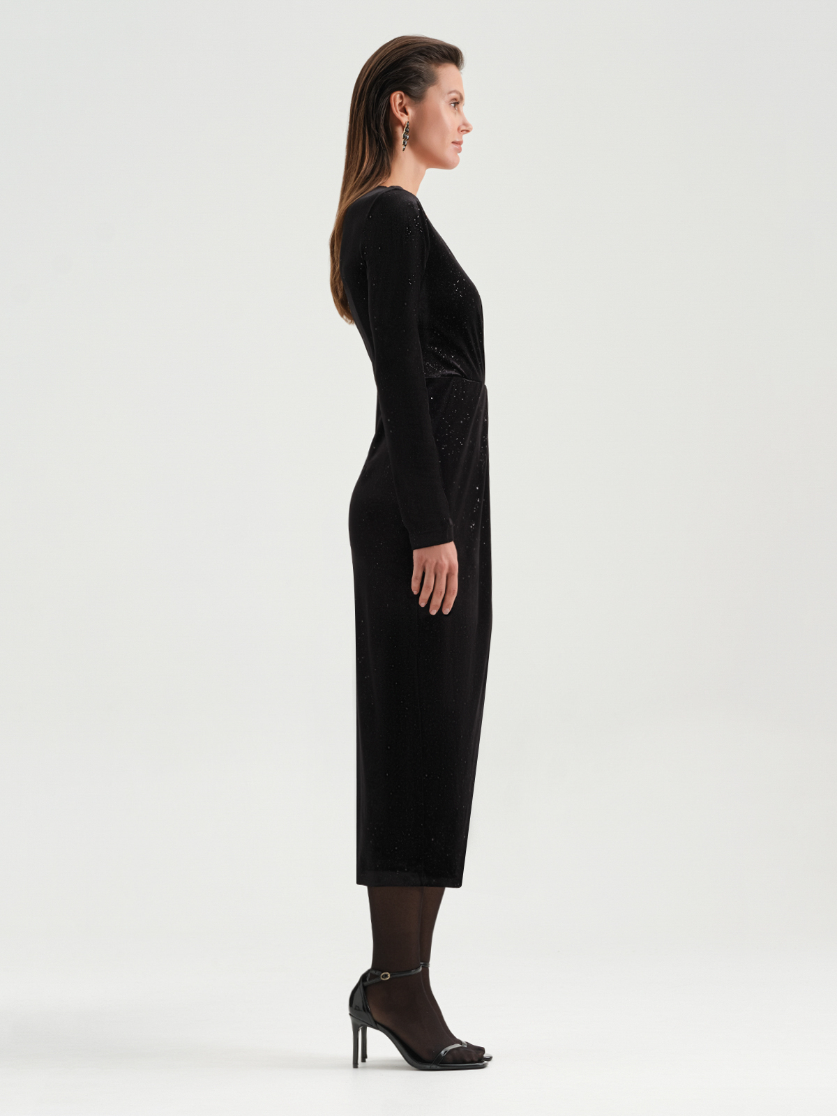 Платье миди с разрезом