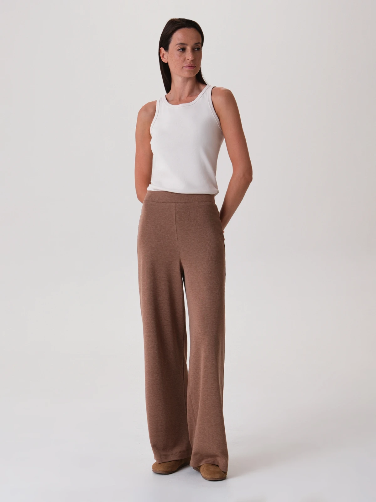 04.007.6223.374.1 Трикотажные брюки - 1 рис.