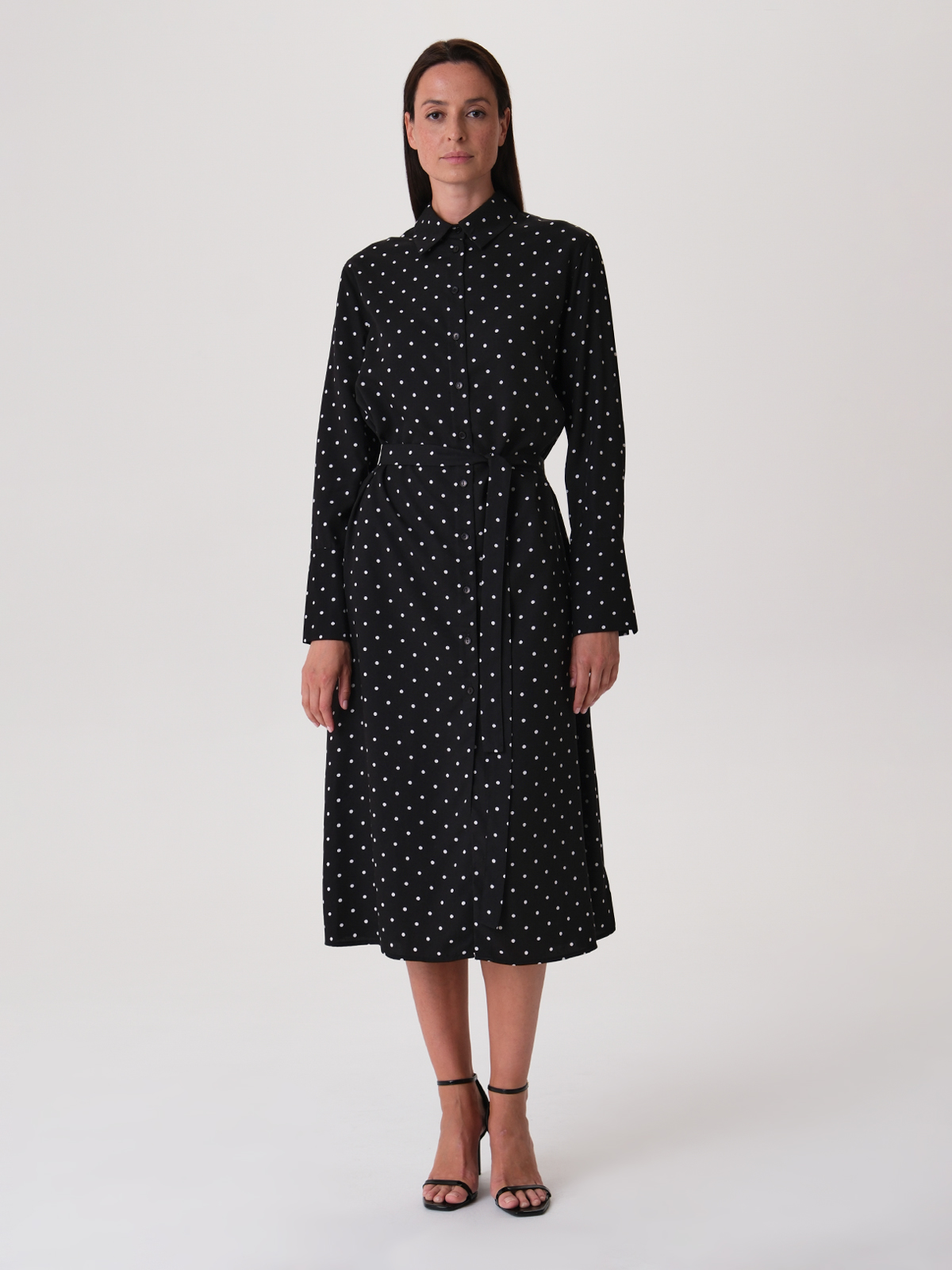 Платье-рубашка длины миди