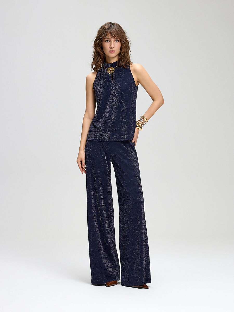 Блуза трикотажная( не вязаная)