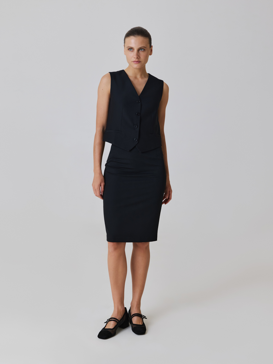 Юбка-карандаш с разрезом