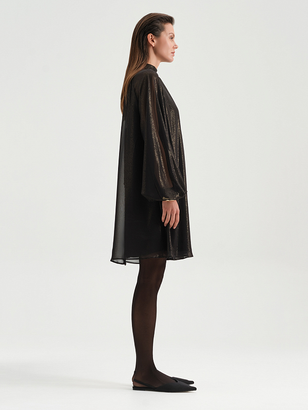 Вечернее платье с сеткой