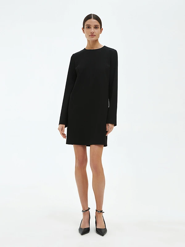 Платье мини с длинными рукавами