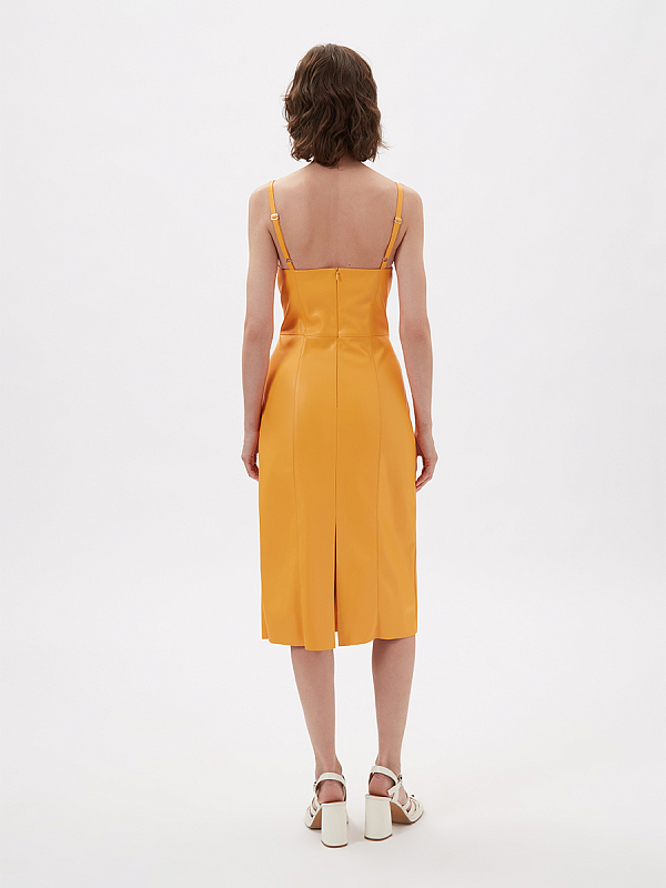 Сарафан из экокожи