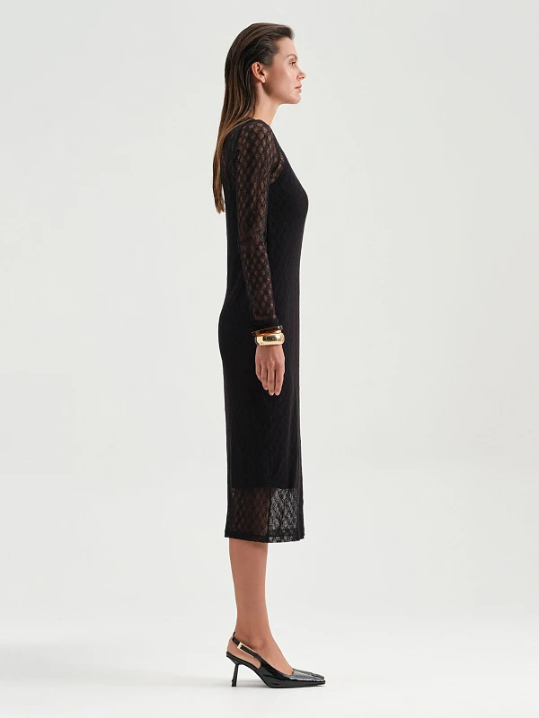 Платье миди с кружевом