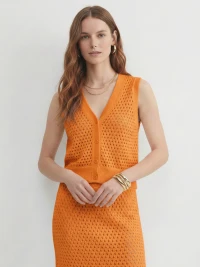 71.029.6408.083.7 Жилет вязаный