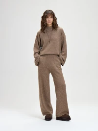 04.014.6795.377.7 Трикотажные брюки