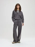 04.207.6299.005.7 Трикотажные брюки - 1 рис.