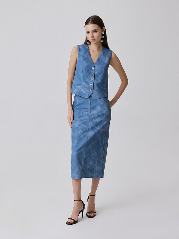 Укороченный жилет из экокожи