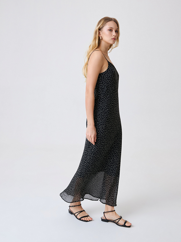 Макси сарафан на лямках