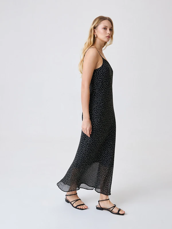 Макси сарафан на лямках