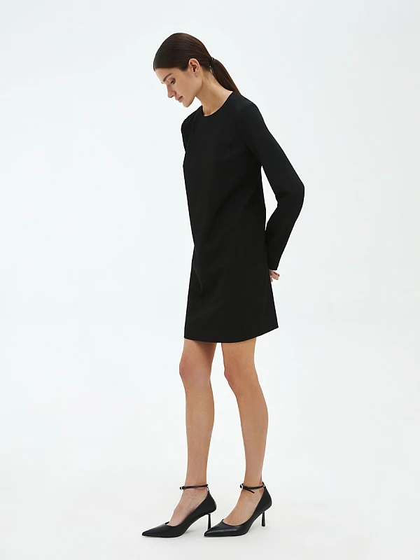 Платье мини с длинными рукавами