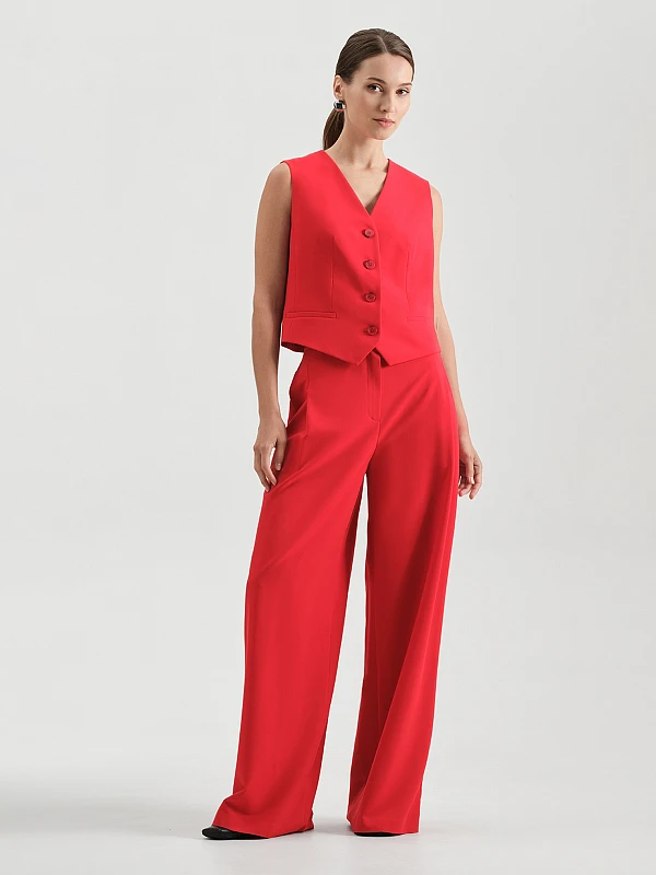 Укороченный однобортный жилет