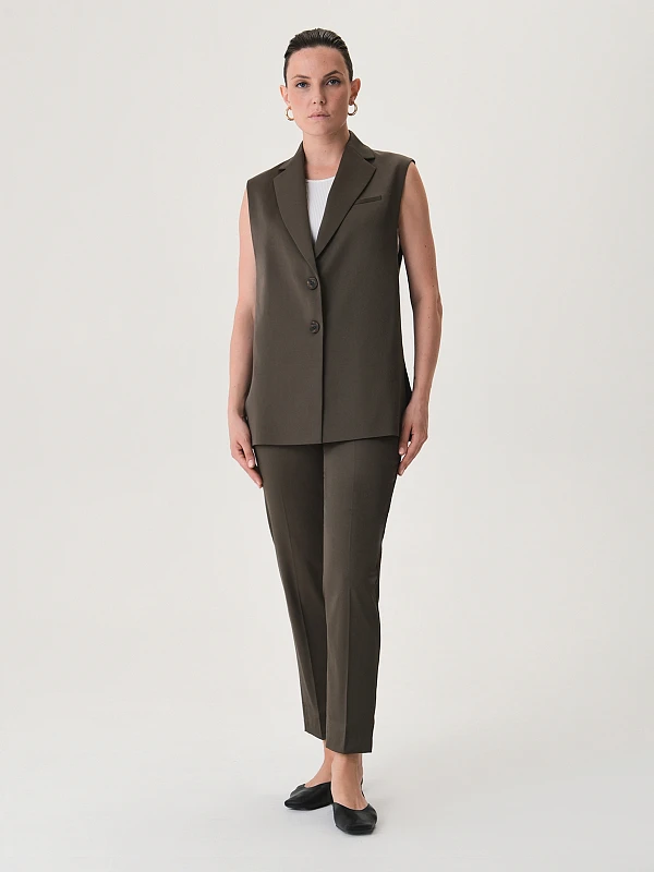 Укороченные брюки со стрелками