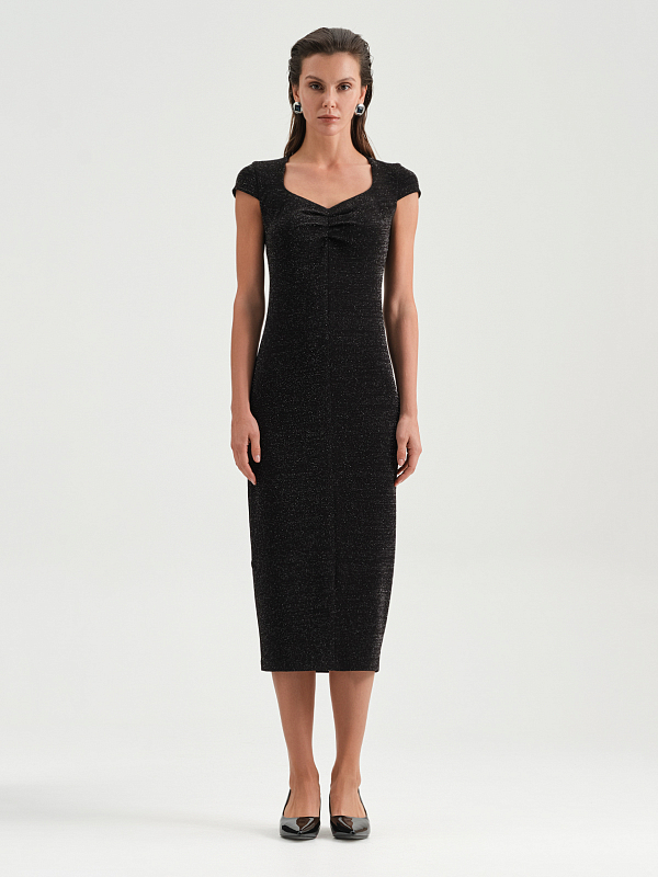 Платье миди с разрезом