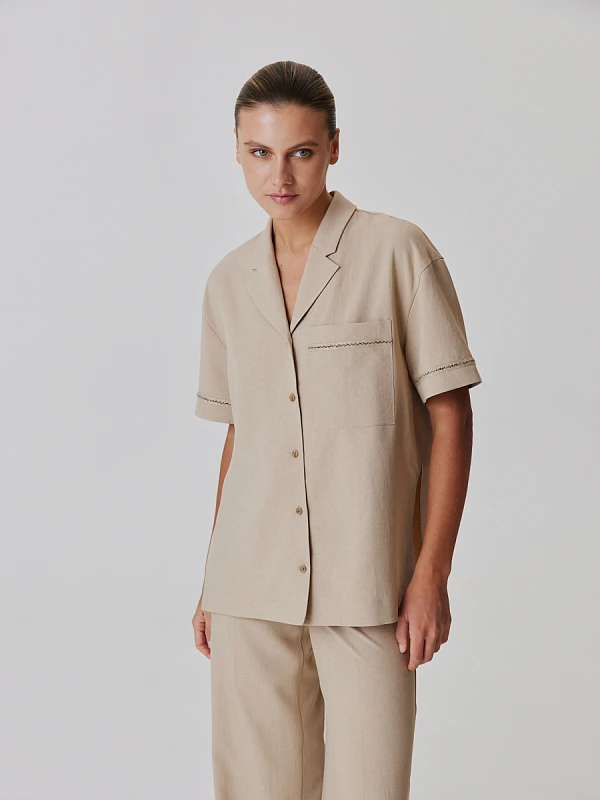 Рубашка с короткими рукавами