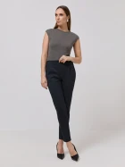 04.090.6843.525.1 Трикотажные брюки - 1 рис.