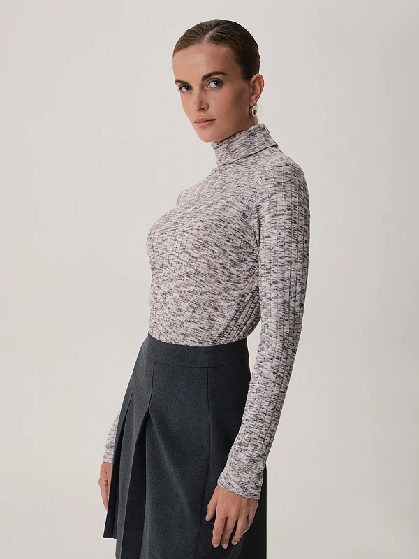 Трикотажная водолазка