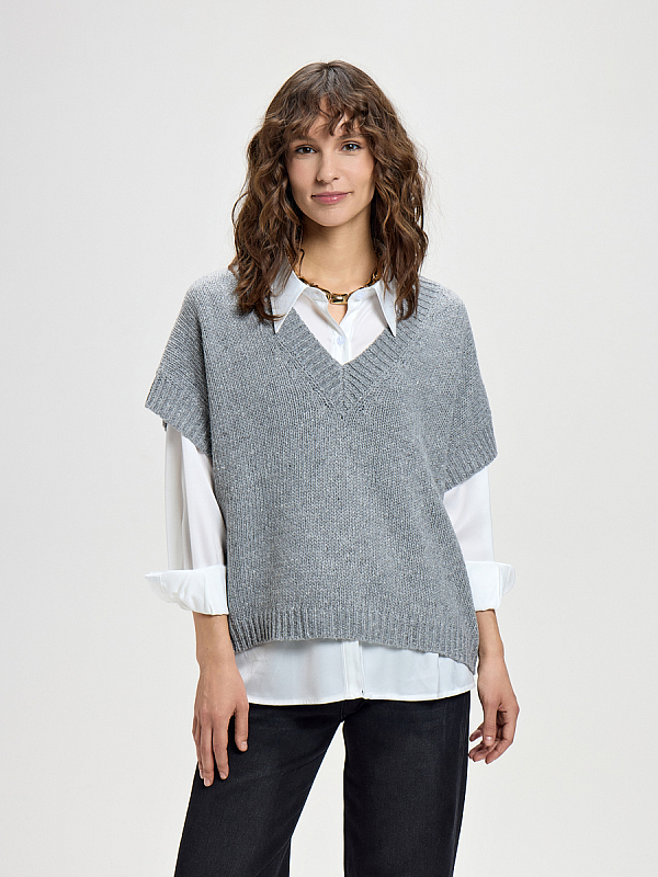 Жилет трикотажный