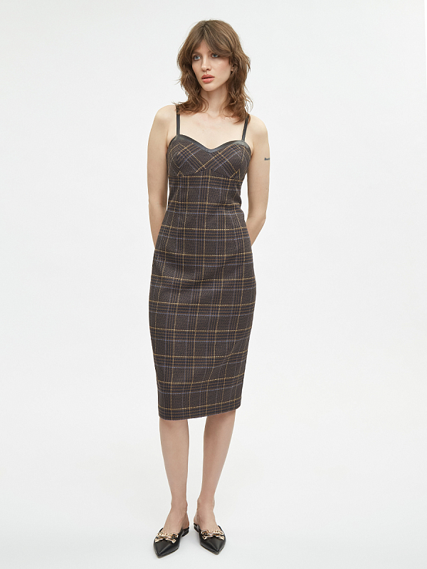 Сарафан с регулируемыми бретелями