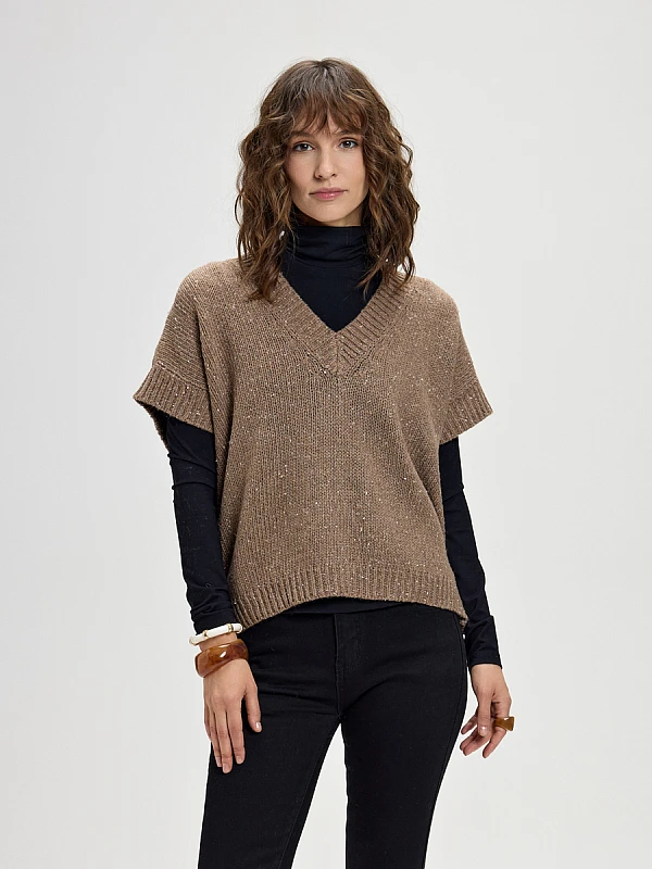 Жилет трикотажный