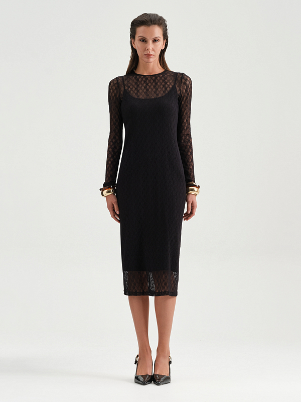 Платье миди с кружевом