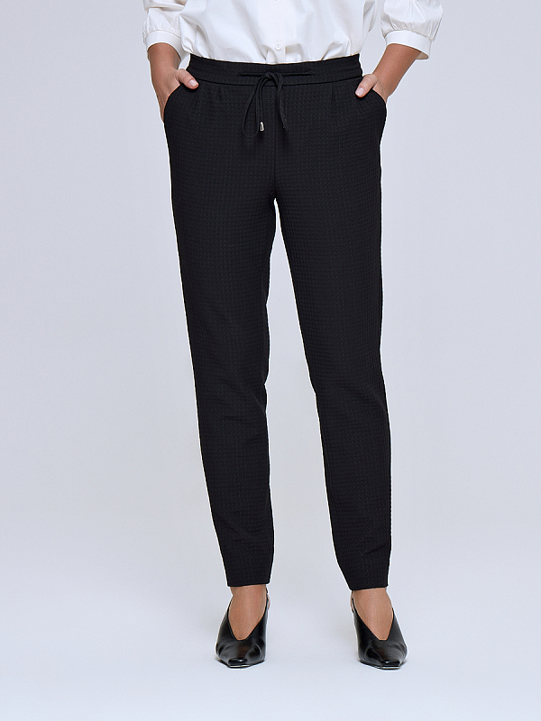 Брюки зауженные